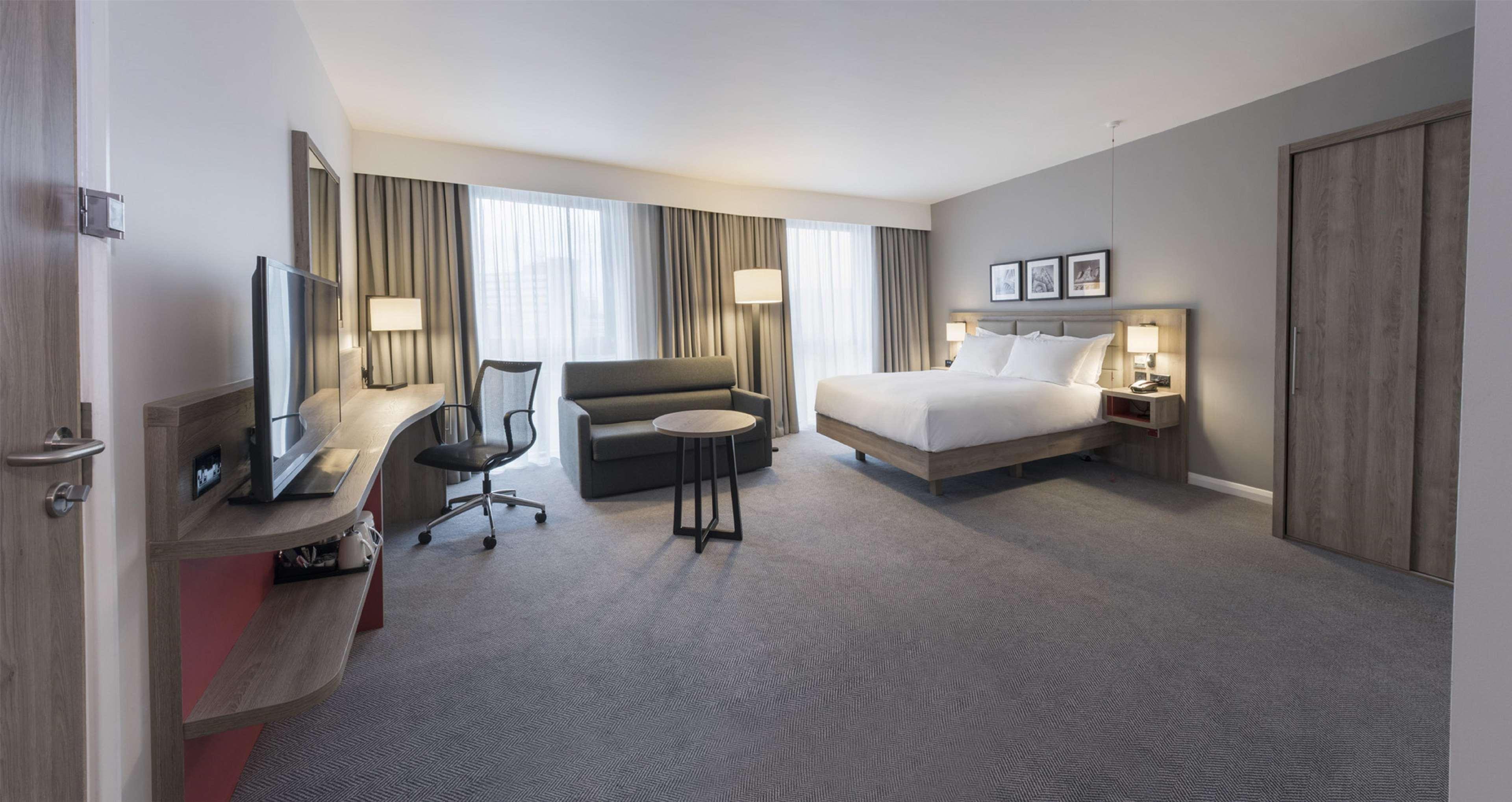 Hilton Garden Emirates Old Trafford Hotel Manchester