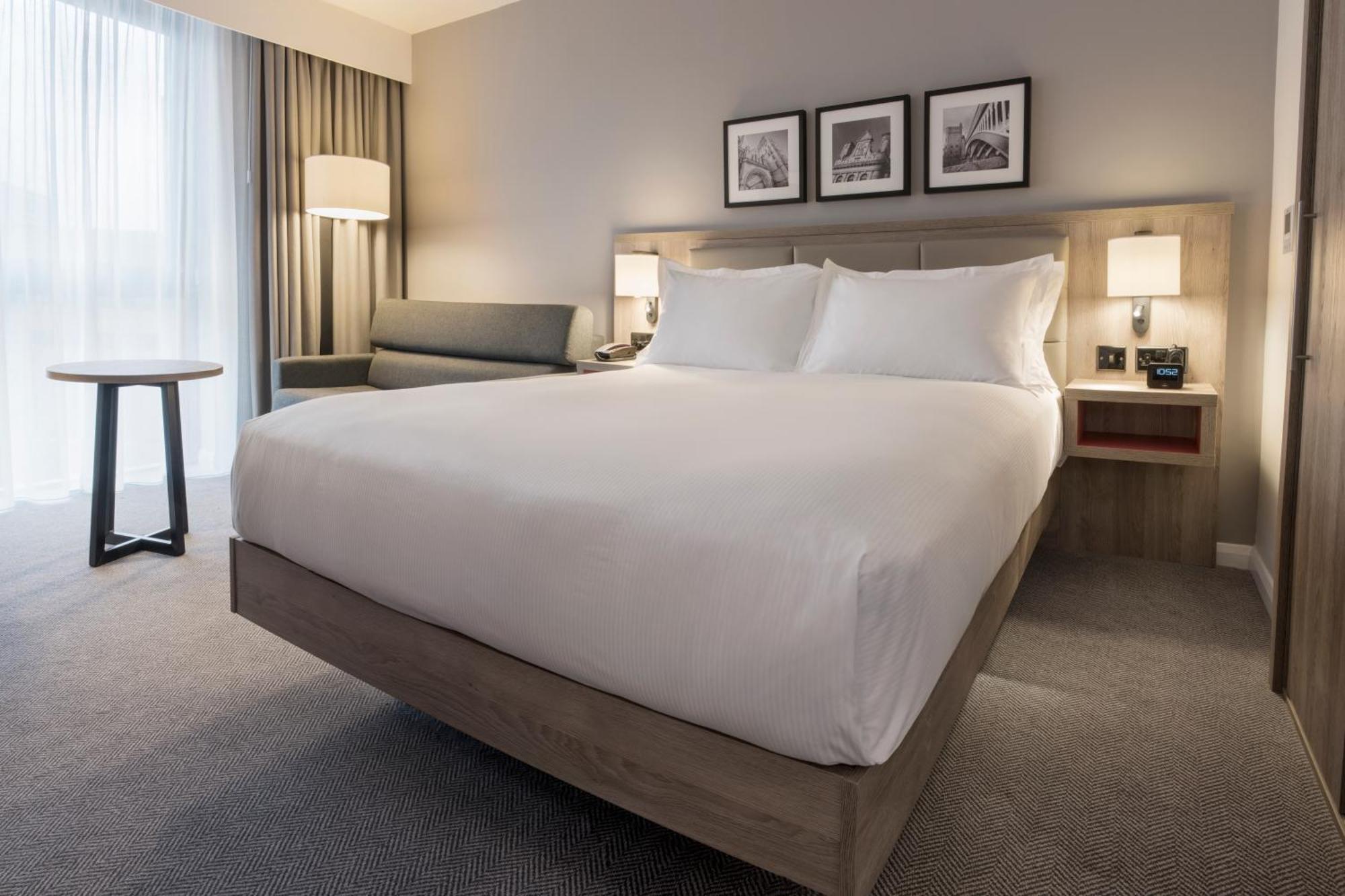 Hotel Hilton Garden Emirates Old Trafford 4*