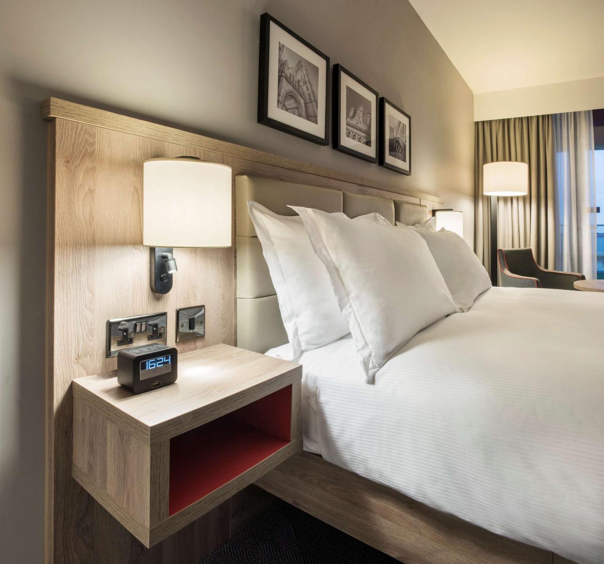 Hilton Garden Emirates Old Trafford Hotel Manchester
