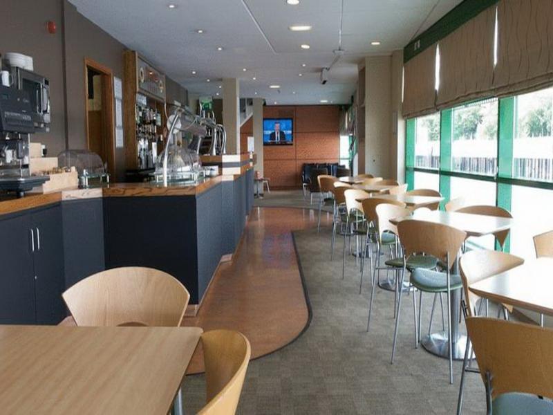 Hilton Garden Emirates Old Trafford 4* Manchester